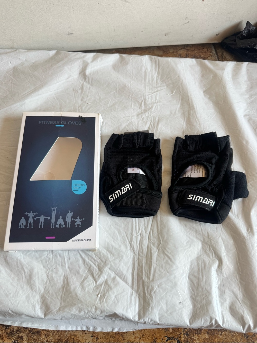 Black Fitness Gloves - Half Finger Workout Gloves Size S